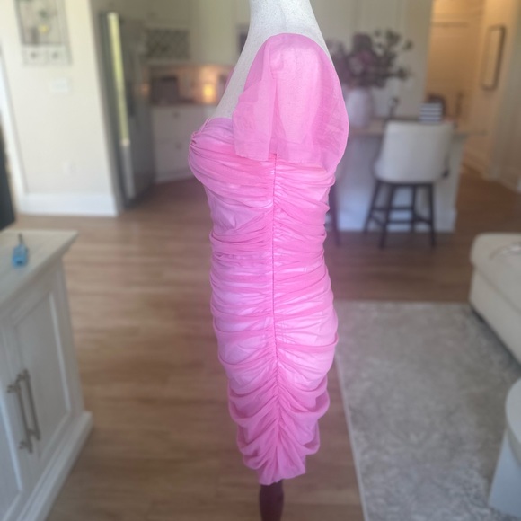 Norma Kamali Candy Pink Winglet Sleeve Dress - Picture 4 of 5